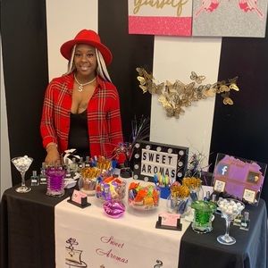 Meet your Posher, Sheena